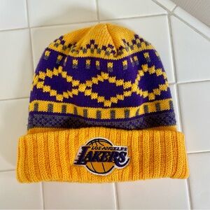 NBA Los Angeles LAKERS Embroidered Logo Yellow Purple Knit Beanie Cuff One Size
